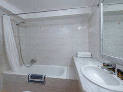 Zimmerbild 16