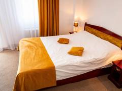 Zimmerbild 9