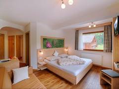 Zimmerbild 8