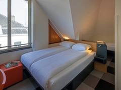 Zimmerbild 9