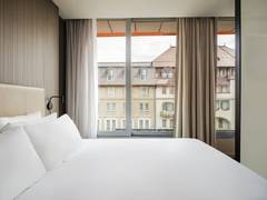 Zimmerbild 12