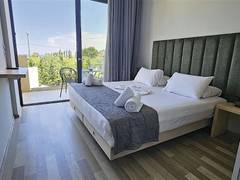 Zimmerbild 6