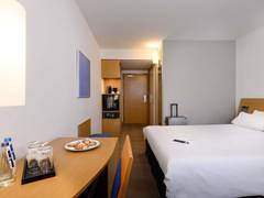 Zimmerbild 7