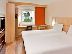 Zimmerbild 12