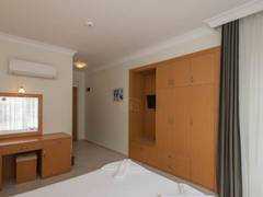 Zimmerbild 6