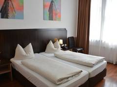 Zimmerbild 13