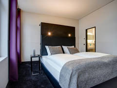 Zimmerbild 27
