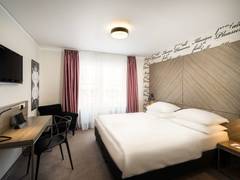 Zimmerbild 12