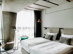 Zimmerbild 6