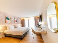 Zimmerbild 17