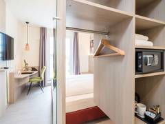 Zimmerbild 9