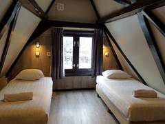 Zimmerbild 8