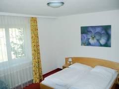 Zimmerbild 8
