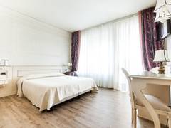 Zimmerbild 46