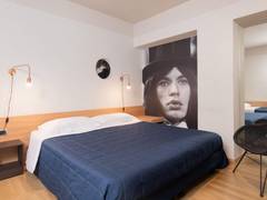 Zimmerbild 23