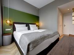 Zimmerbild 9