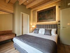 Zimmerbild 8