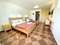 Zimmerbild 18
