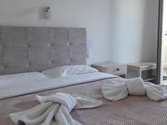 Zimmerbild 6