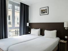 Zimmerbild 9