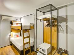 Zimmerbild 8