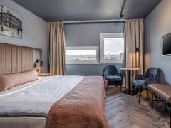 Zimmerbild 4