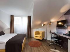 Zimmerbild 12