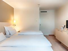 Zimmerbild 8