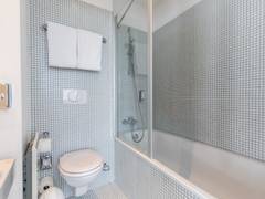 Zimmerbild 7
