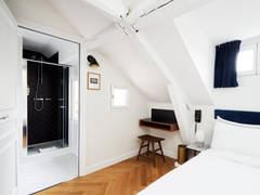 Zimmerbild 33