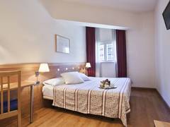 Zimmerbild 32