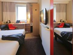 Zimmerbild 13