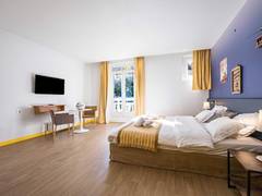 Zimmerbild 6