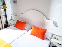 Zimmerbild 4