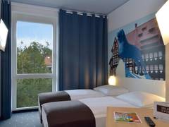 Zimmerbild 24
