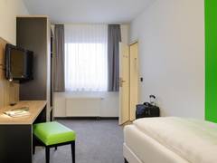 Zimmerbild 23