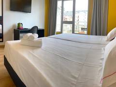 Zimmerbild 4