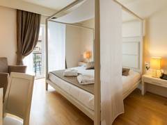 Zimmerbild 12