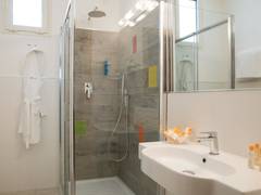 Zimmerbild 23