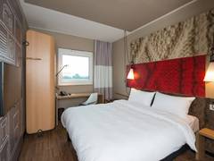 Zimmerbild 15