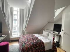 Zimmerbild 13