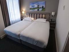 Zimmerbild 7