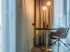 Zimmerbild 17