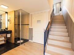 Zimmerbild 6