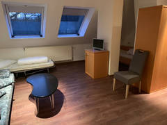 Zimmerbild 4