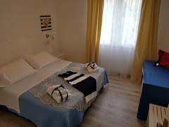 Zimmerbild 4