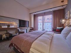 Zimmerbild 6