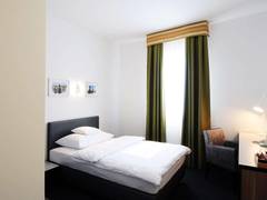 Zimmerbild 34