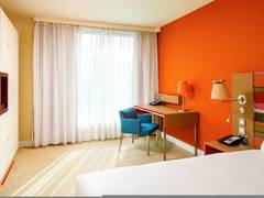 Zimmerbild 5