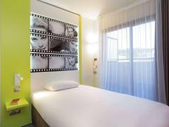Zimmerbild 7